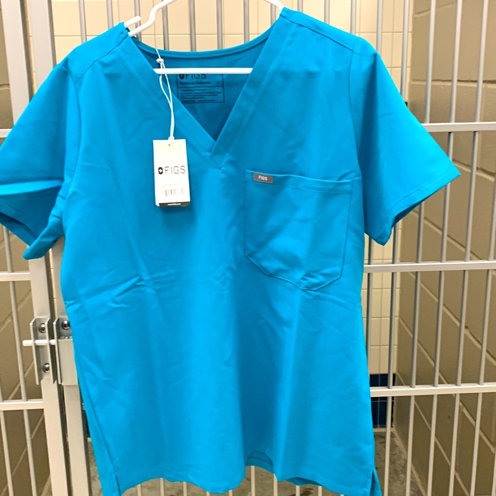 Figs scrubs NEW